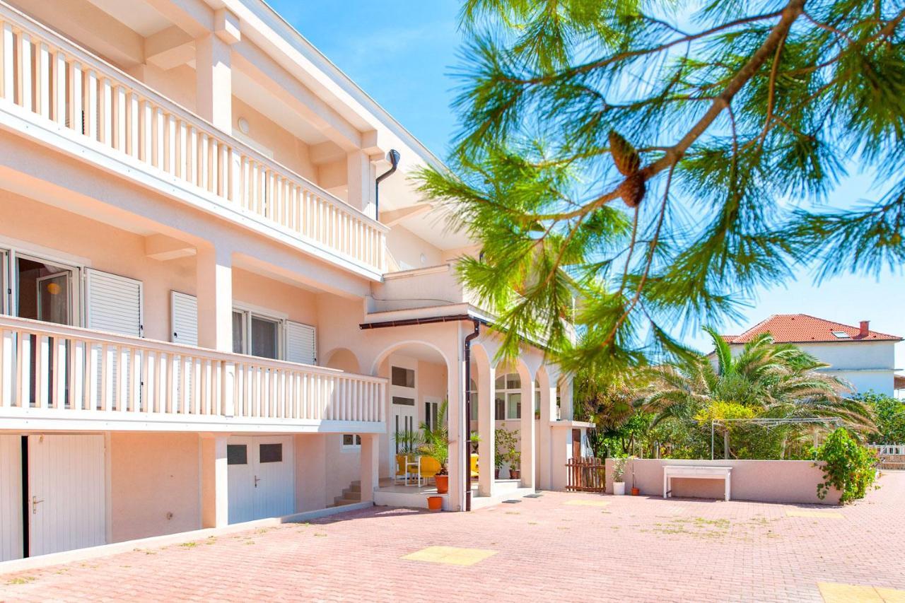 Apartments Facini Košljun Εξωτερικό φωτογραφία